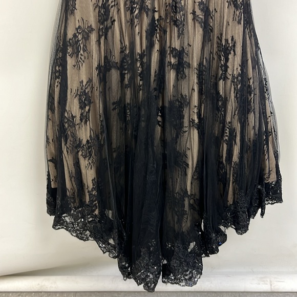 Montage by Mon Cheri 3/4 sleeves V-neck lace long gown - Picture 9 of 11